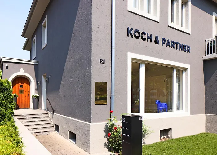 Alloggio in famiglia Gaestehaus Friedrichstrasse - Einzelzimmer Im Zentrum