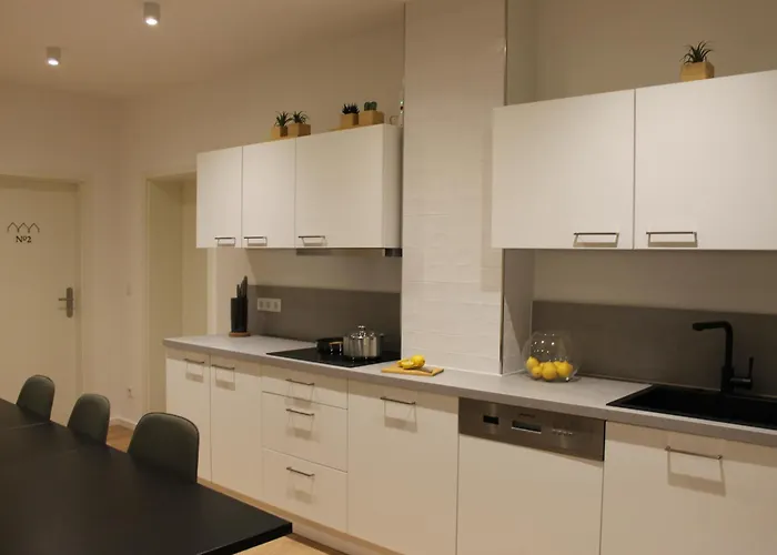 Gaestehaus Friedrichstrasse - Einzelzimmer Im Zentrum *